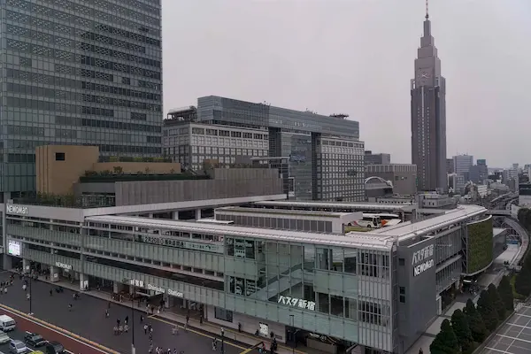 Shinjuku Station (1)